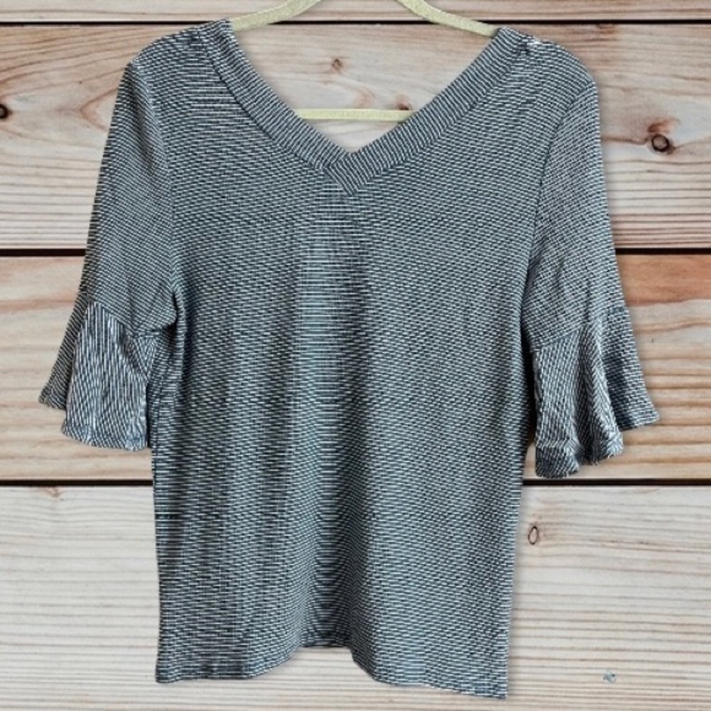 Brina & Em Jalila Blue Flutter Sleeve Knit Top - Stitch Fix
